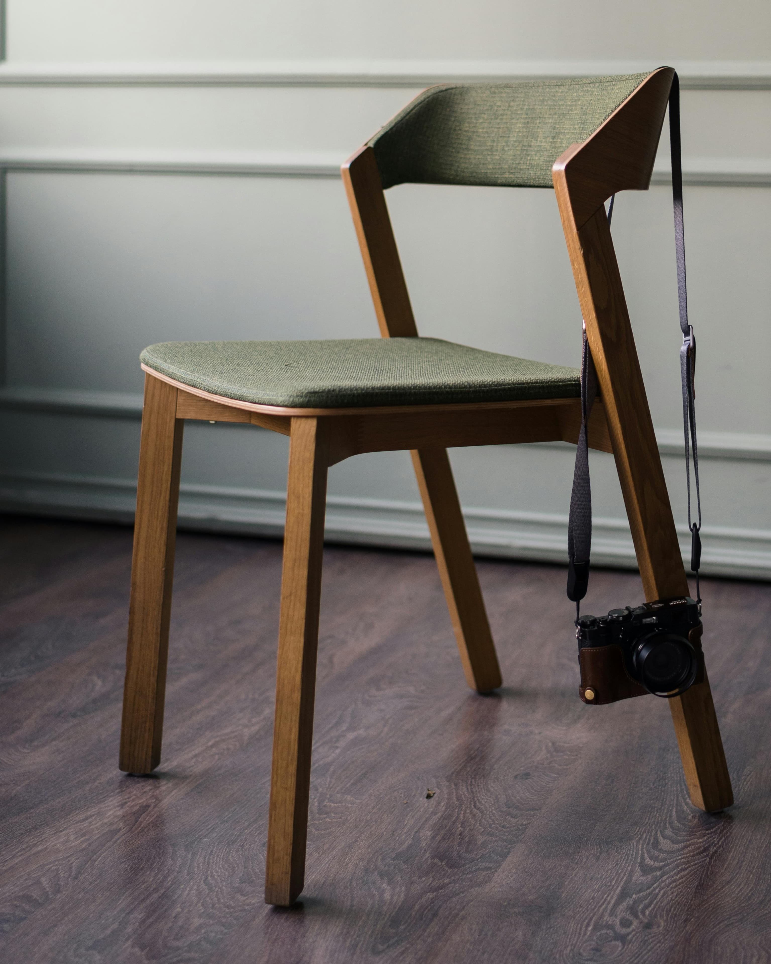 Herit Chair