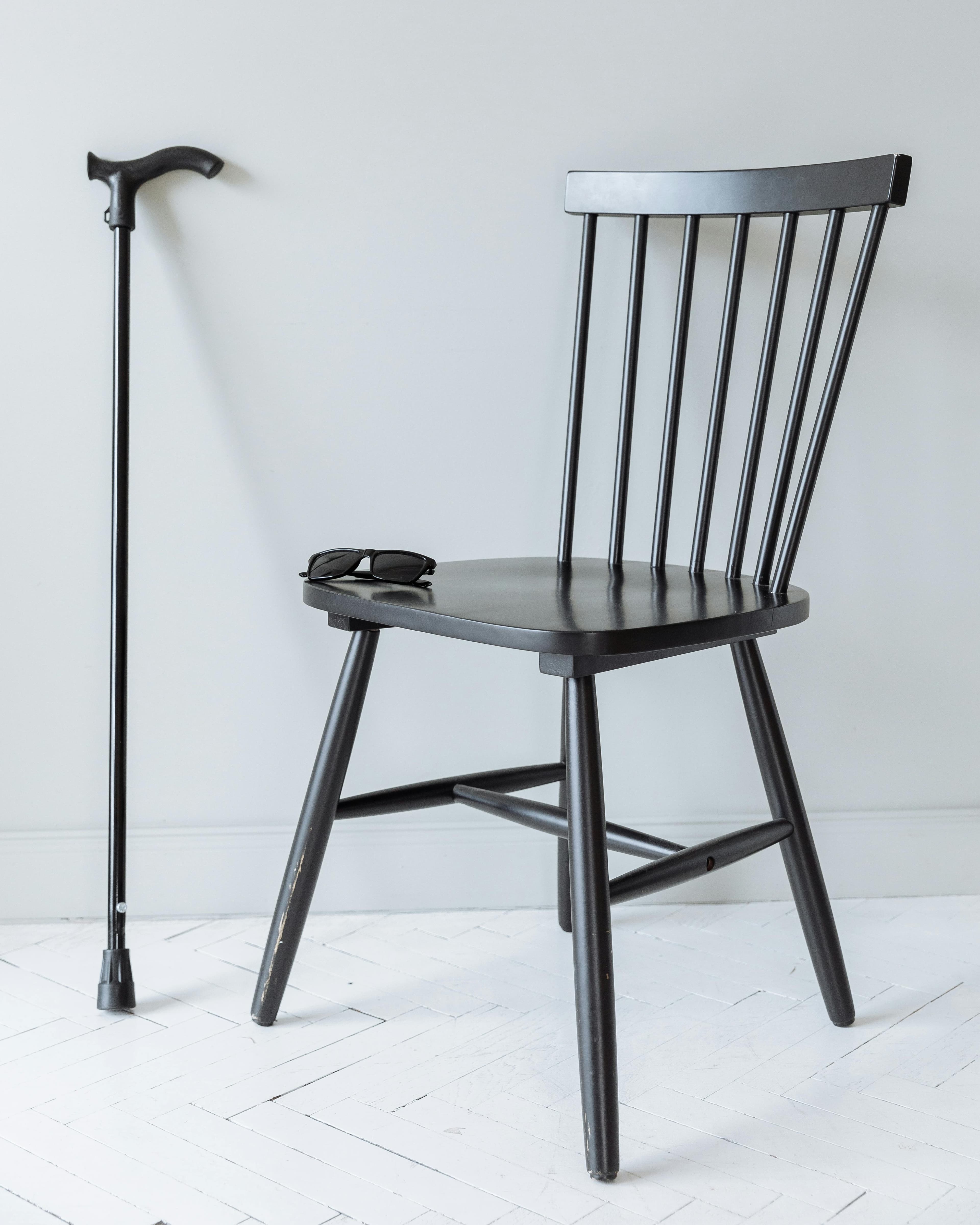 Pierre Jeanneret Chair